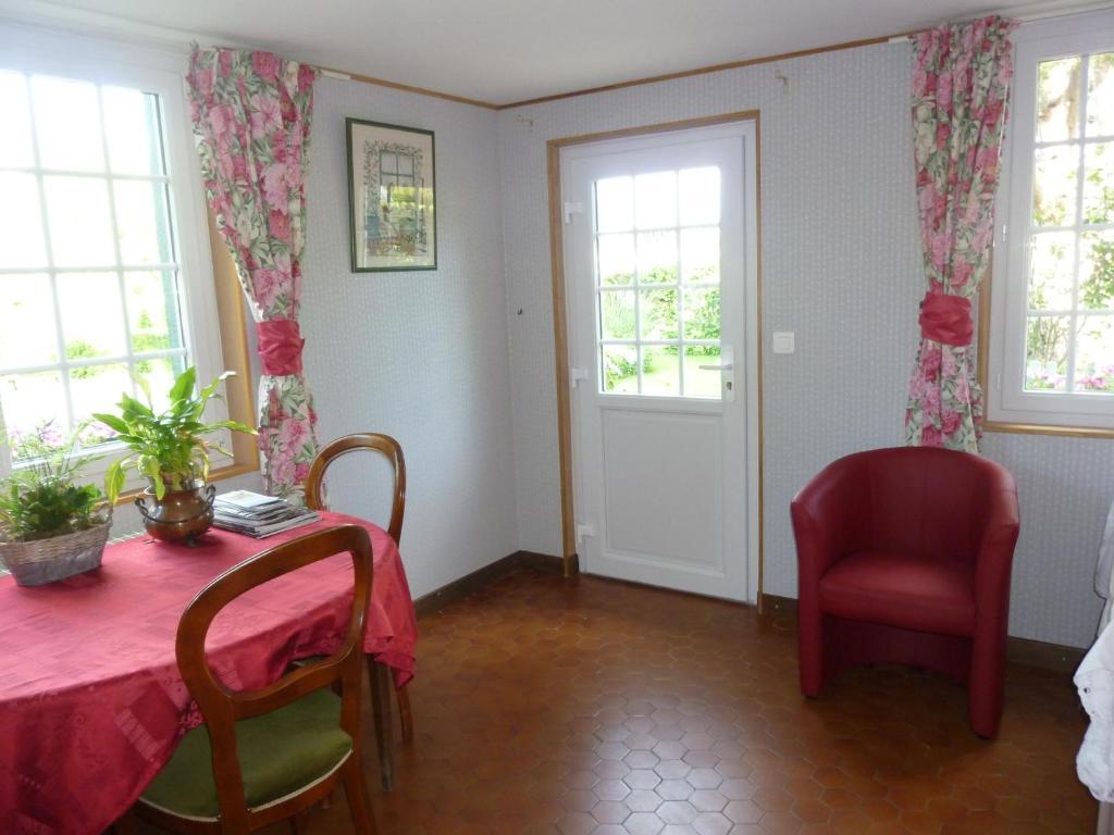 Chambre D'Hotes Au Fil De L'Eau Jumieges Room photo